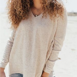 Carly Jean Los Angeles CJLA Rylee Pullover Sweater M/L